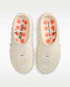 Nike Mind 001 Light Bone — vue trois quarts avant