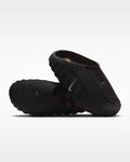 Nike Mind 001 Noir Hyper Cramoisi — sneaker vue face rouge et noir